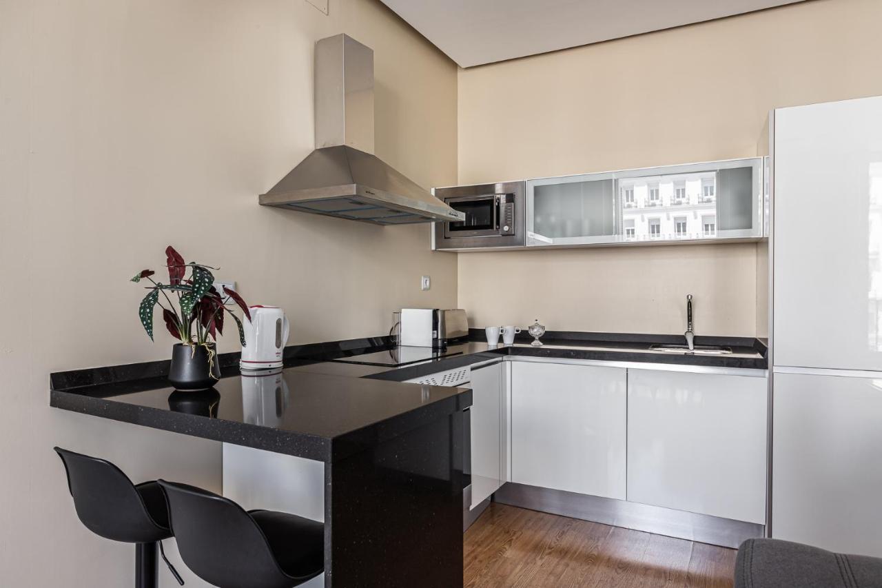Waou Apartamentos En Sol Deluxe 2 Мадрид Экстерьер фото